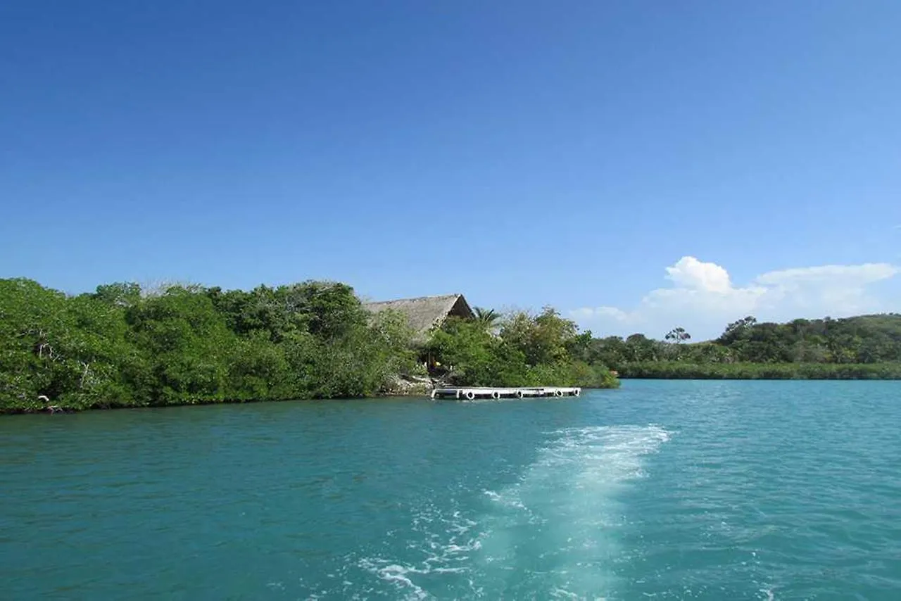 Isla Madre Selva Hotel Cartagena